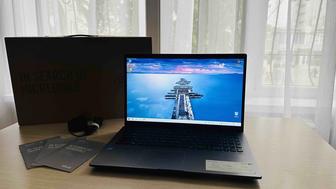 Ноутбук ASUS Vivobook 2024 с коробкой и документами