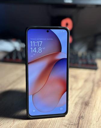 Продам Xiaomi Redmi Note 13 256GB