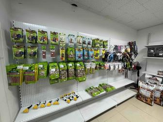 Продам стеллаж с крючками