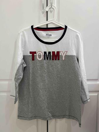 Кофта Tommy Hilfiger новая