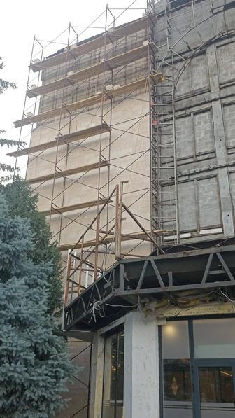 Монтаж гранит травертин