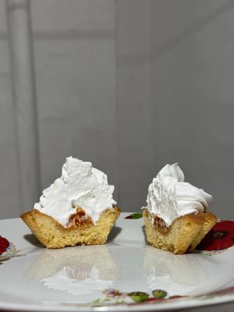 Корзиночки с белково заварным кремом