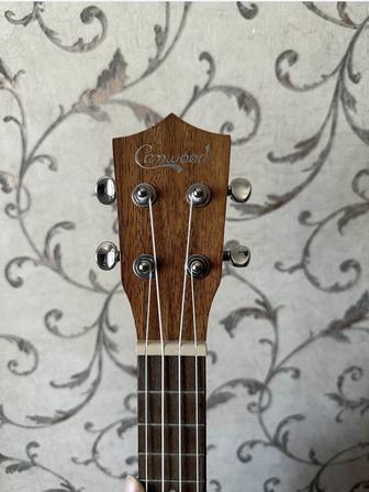 Продам укулеле
