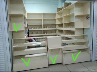 Продаю торговые витрины