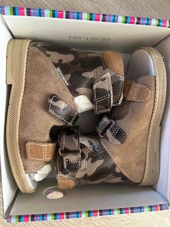 Продам ортопедические сандали