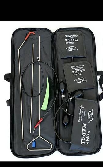 Вскрытия двери машины автомобиля открывания двери