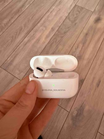 Продам оригинальные airpods pro
