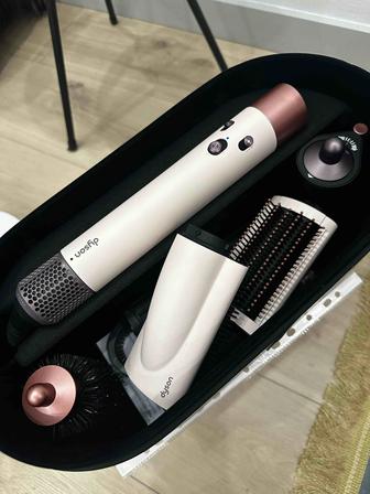 Стайлер Dyson HS05
