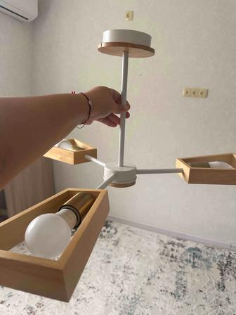 Люстра сатылады.