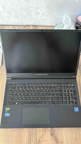 Продам игровой ноутбук почти новый! RTX 3050 / i5-12450H / 16GB / SSD 512