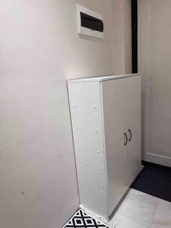 Продам тумбу для обуви