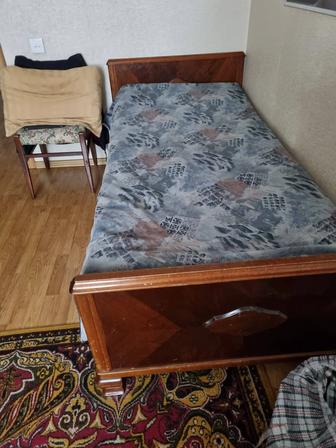 Кровать 1.5 спальная