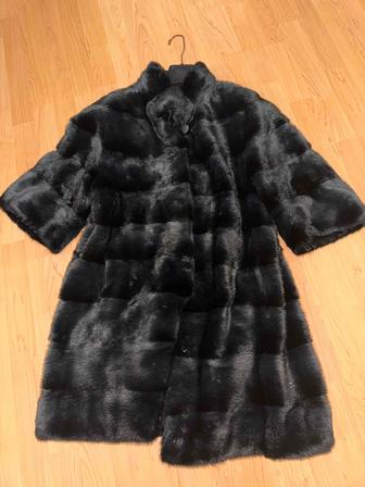 Продам норковую шубу