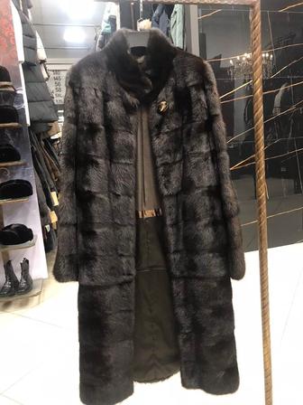 Продам Норковую шубу