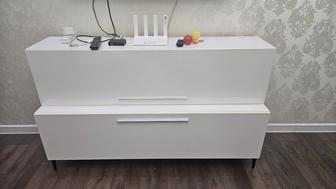 Продам тумбу под телевизор