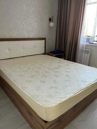 Продам кровать 180/200
