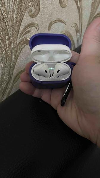 Наушники airpods