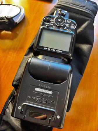 Вспышка Nikon sb900 speedlight