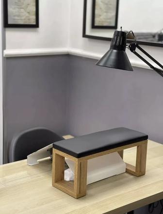 Подставка для рук при маникюре