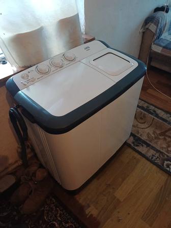 Продам стиральную машину полуавтомат