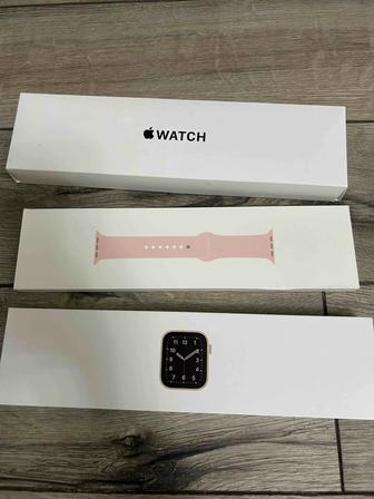 Продаю Apple Watch SE 40 mm