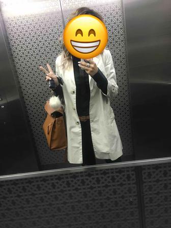 Продам бежевый плащ