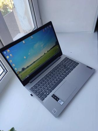 Отличный ноутбук i3-10,SSD256,HDD1TB,RAM8Gb