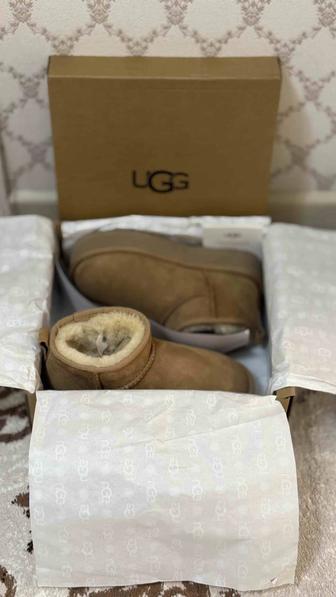 Продам UGG