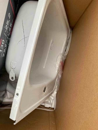 Мойка белая