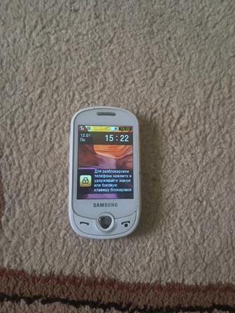 Самсунг телефон сатылады