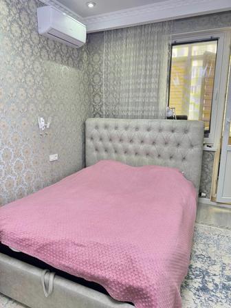 Продам Кровать с матрасом, и шкаф с тумбочкой