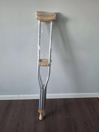 Продам новые костыли