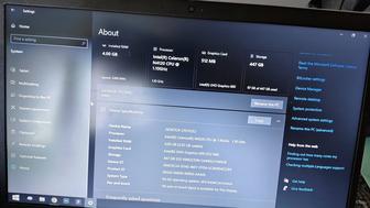 Ноутбук IdeaPad 3-15IGL05