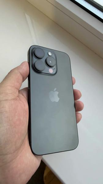 iPhone 15 pro 128 ГБ