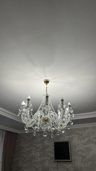 Люстра (Чехия)