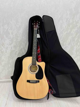Продаю акустическую гитару Squier SA-105CE