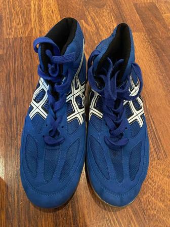 Продам борцовскую экипировку