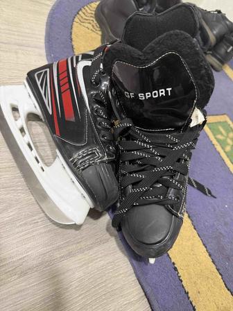 Продам коньки