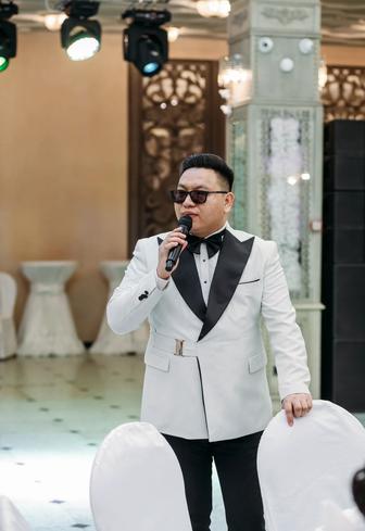 Услуги тамады ( ведущего)