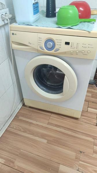Стиральная машина LG
