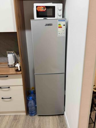 Продам холодильник в идеальном состоянии