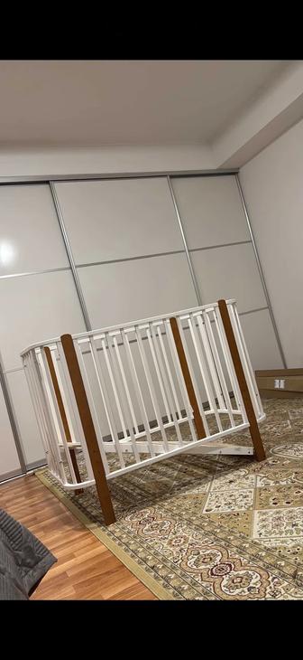 Продам детскую кроватку