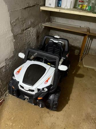 Машина детская