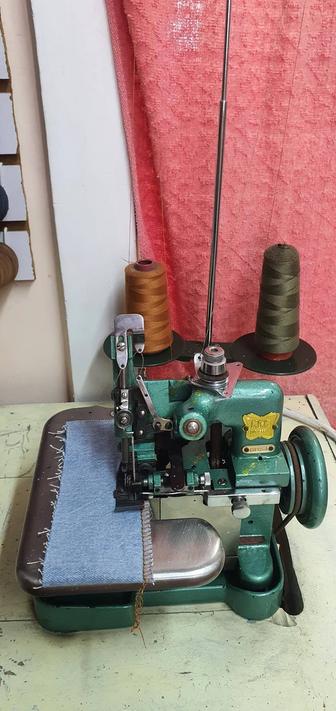 Продаётся оверлок