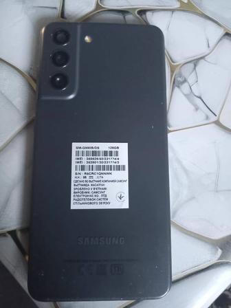 Продам Samsung s21 Fe