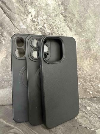 Отдаю чехлы на айфон 15 pro max