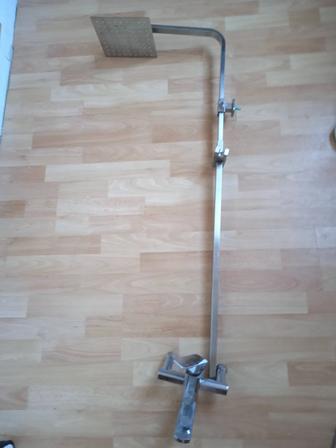 Смеситель для ванны