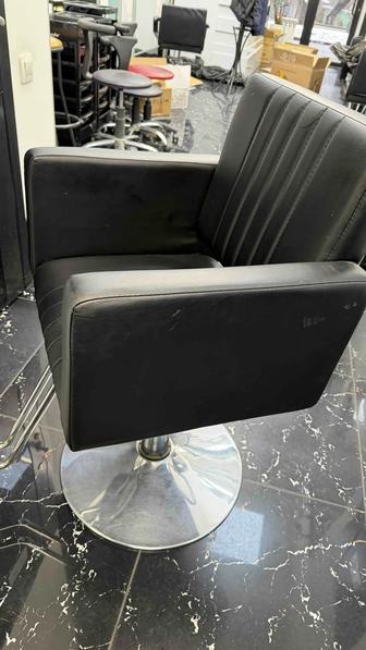 Кресло для парикмахера
