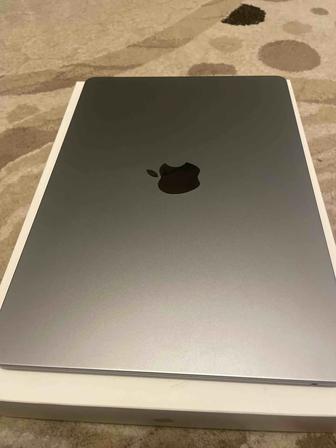 MacBook Air 13 m2 , 2022
