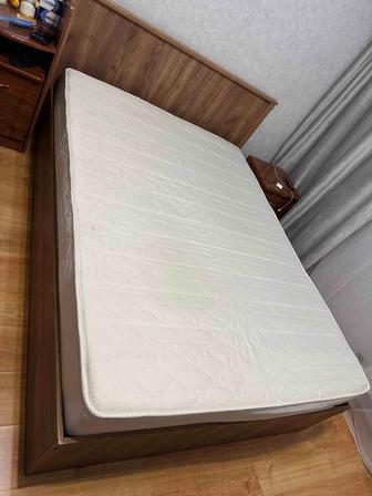 Срочно продам кровать